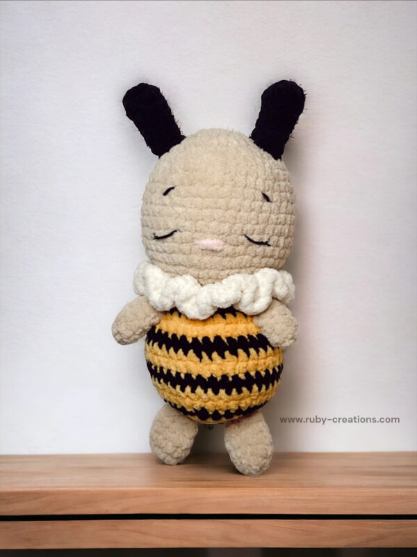 Bee Plushie