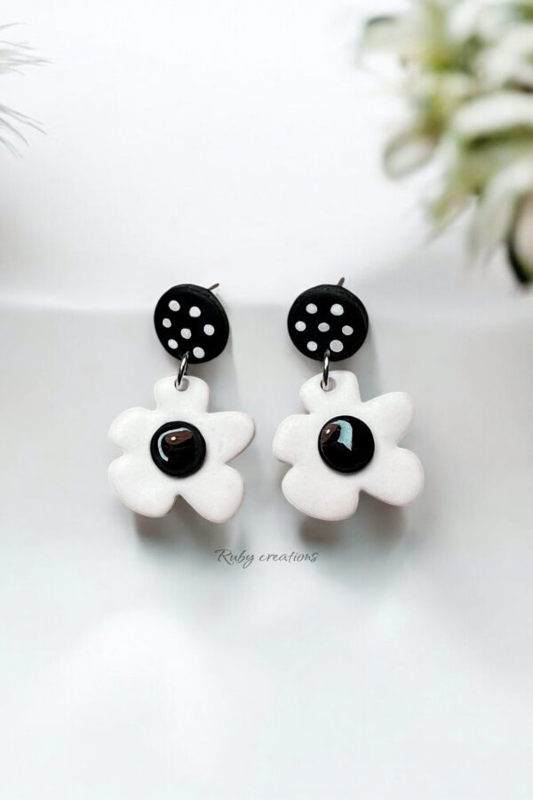 Playful Polka Dot Daisy Earrings