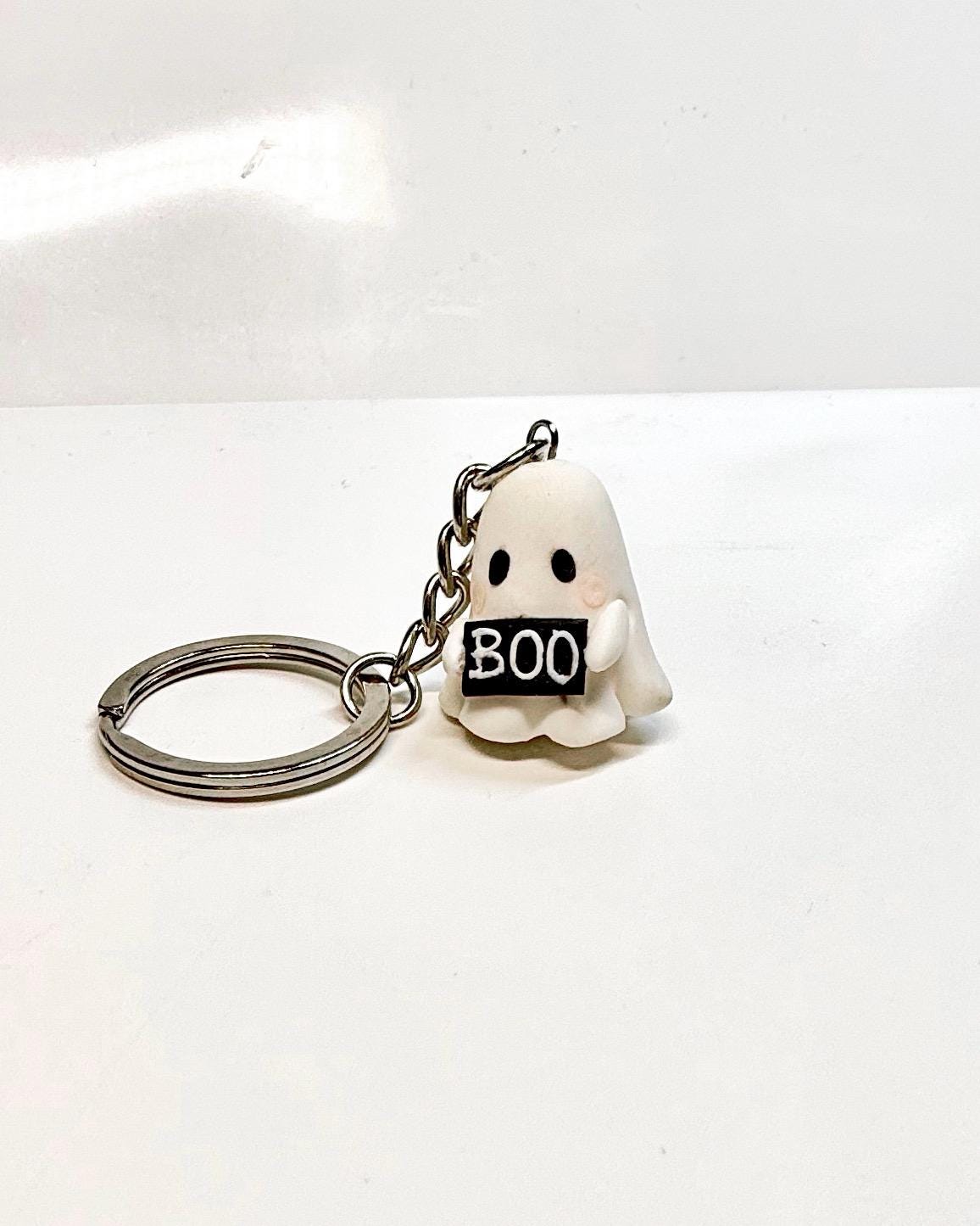 Polymer Clay Ghost Keychain: Handmade Halloween Charm - Image 3