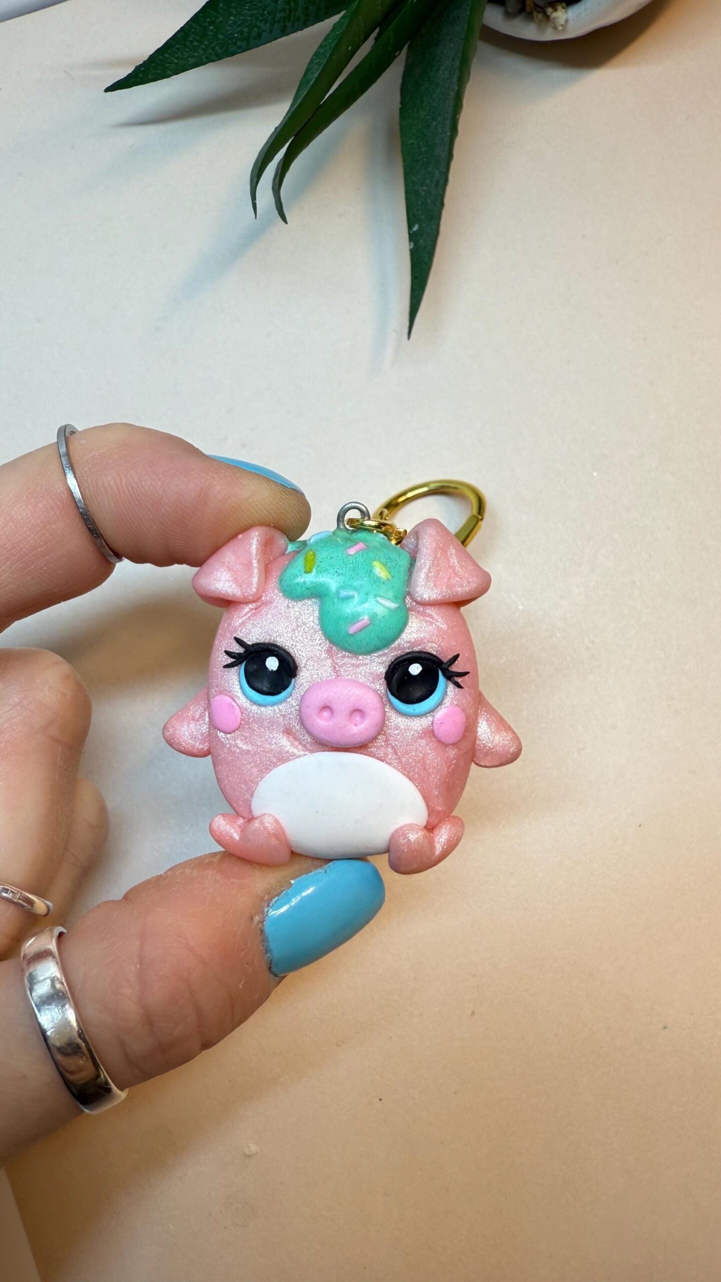 Handmade Pig Keychain – Polymer Clay Animal Charm – Kawaii Bag Accessory Gift - Image 3