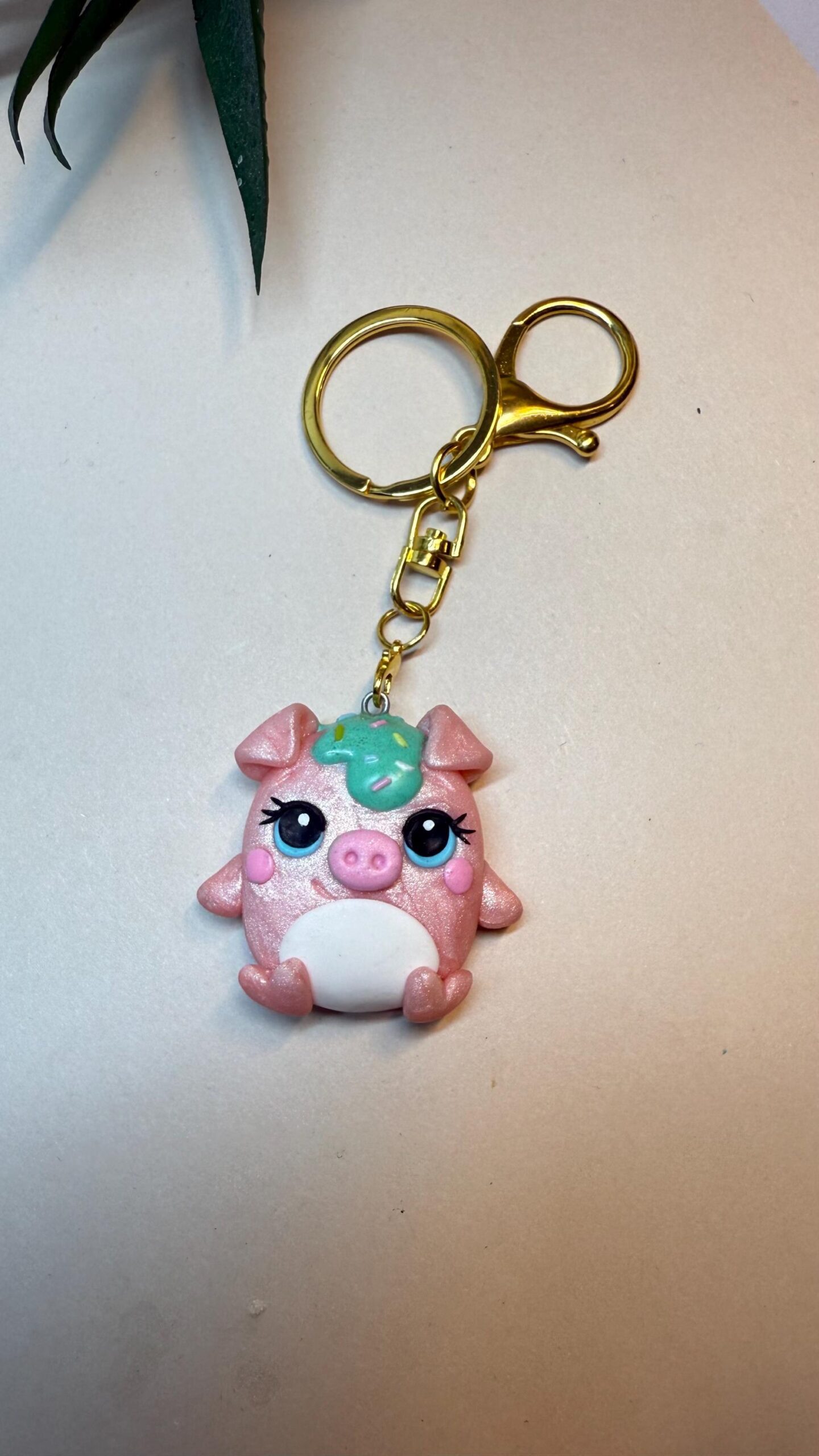 Handmade Pig Keychain – Polymer Clay Animal Charm – Kawaii Bag Accessory Gift - Image 8