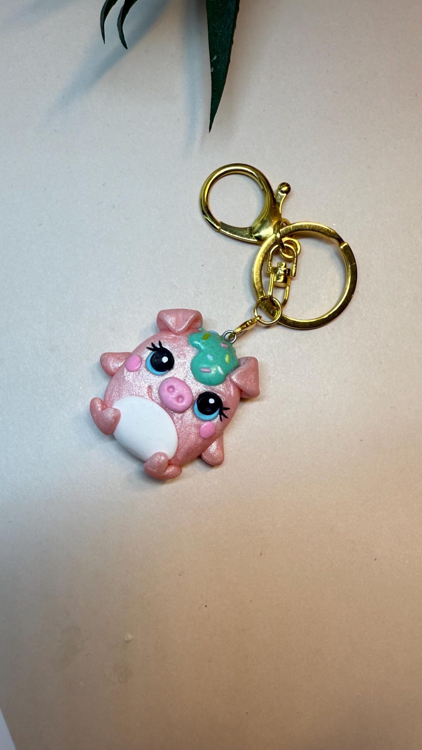 Handmade Pig Keychain – Polymer Clay Animal Charm – Kawaii Bag Accessory Gift - Image 4