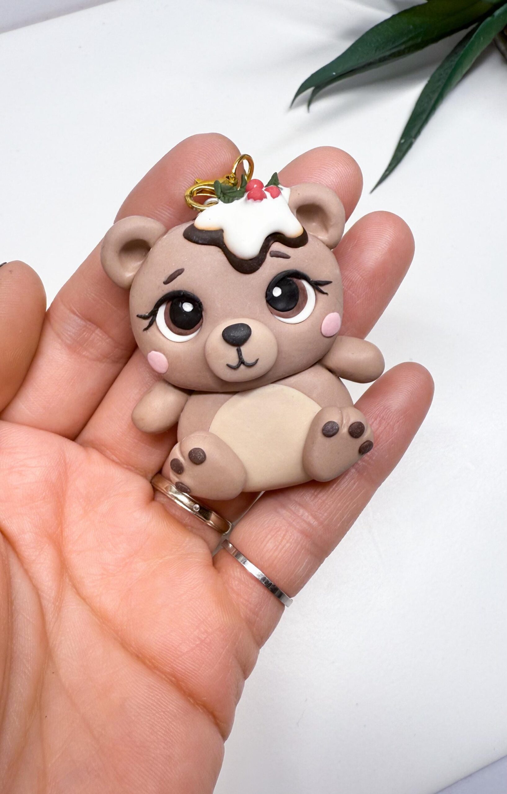 Handmade Christmas Bear Keychain – Polymer Clay Pudding Charm - Image 10