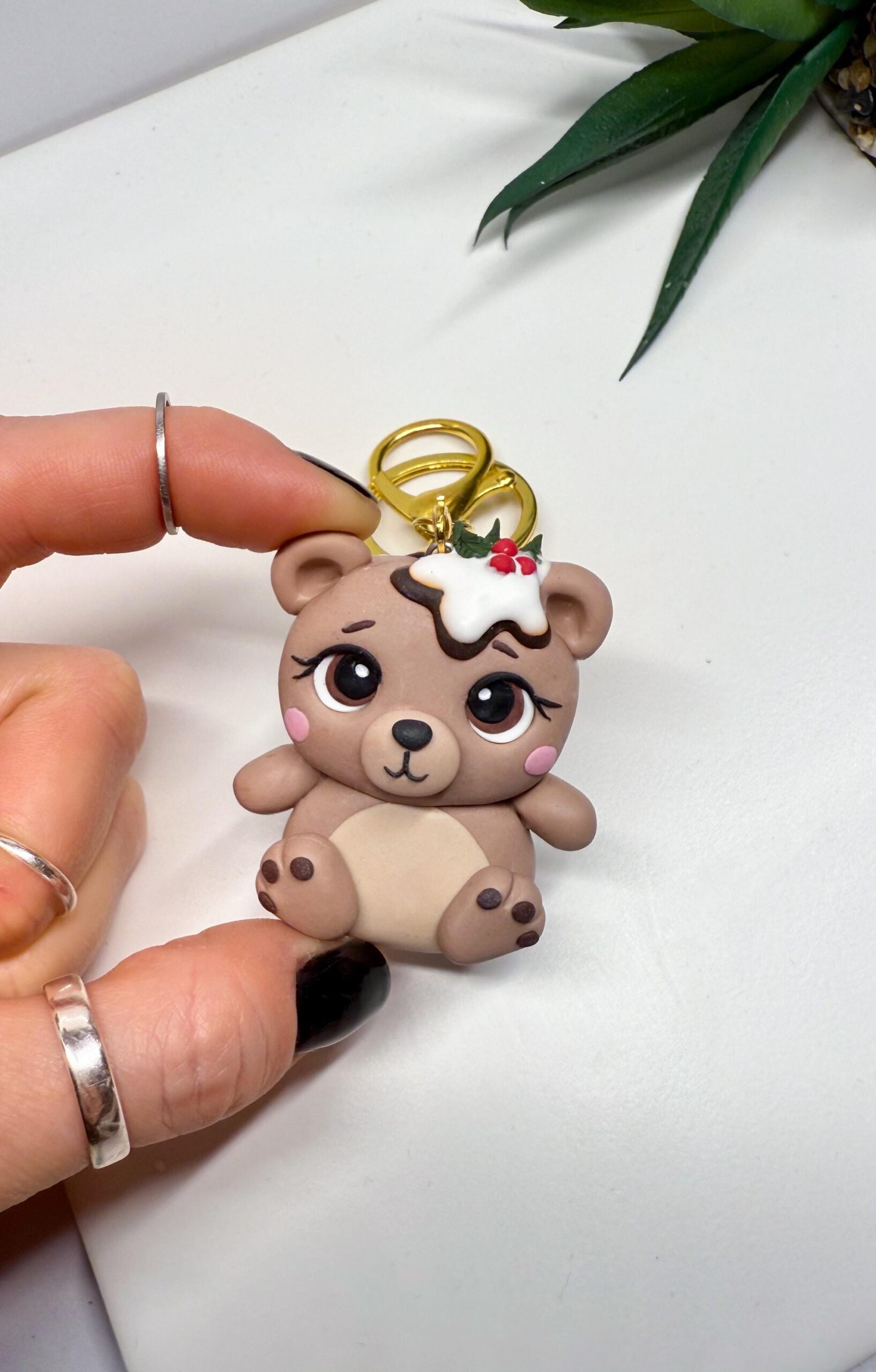 Handmade Christmas Bear Keychain – Polymer Clay Pudding Charm - Image 9